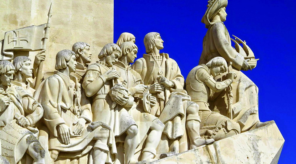 https://d3r8gwkgo0io6y.cloudfront.net/upload/Monument-to-the-Discoveries-Padrao-dos-Descobrimentos-Lisbon1.jpg