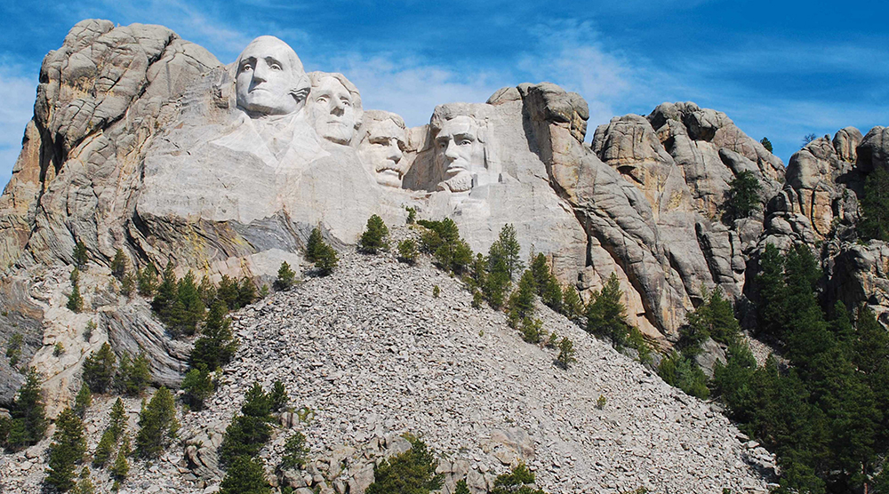 https://d3r8gwkgo0io6y.cloudfront.net/upload/Mt._Rushmore_Early_Morning.jpg