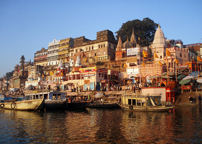 https://d3r8gwkgo0io6y.cloudfront.net/upload/N2/india-nainital-ganga-ghat-1.jpg