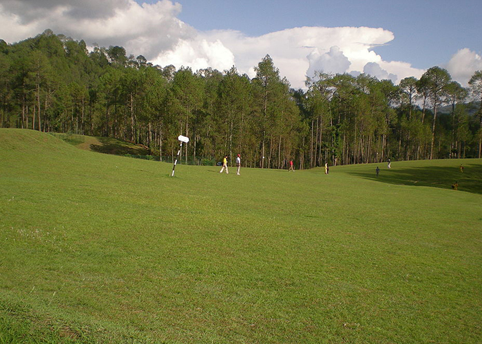 https://d3r8gwkgo0io6y.cloudfront.net/upload/NB/india-nainital--ranikhet--Golf-Course.jpg