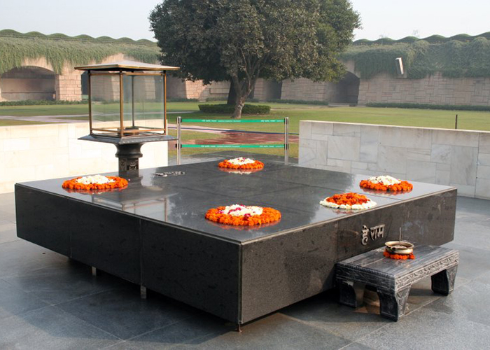 https://d3r8gwkgo0io6y.cloudfront.net/upload/NG/India-delhi-RajGhat.jpg