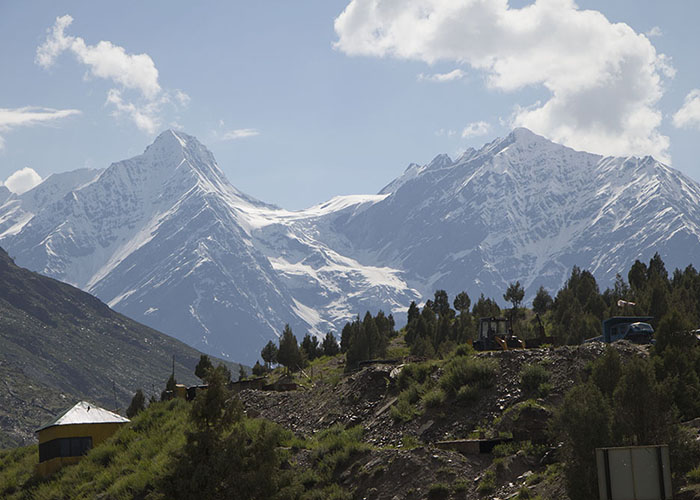 https://d3r8gwkgo0io6y.cloudfront.net/upload/NG/India-north-india-leh-ladakh-jispa-manali-highway-1.jpg