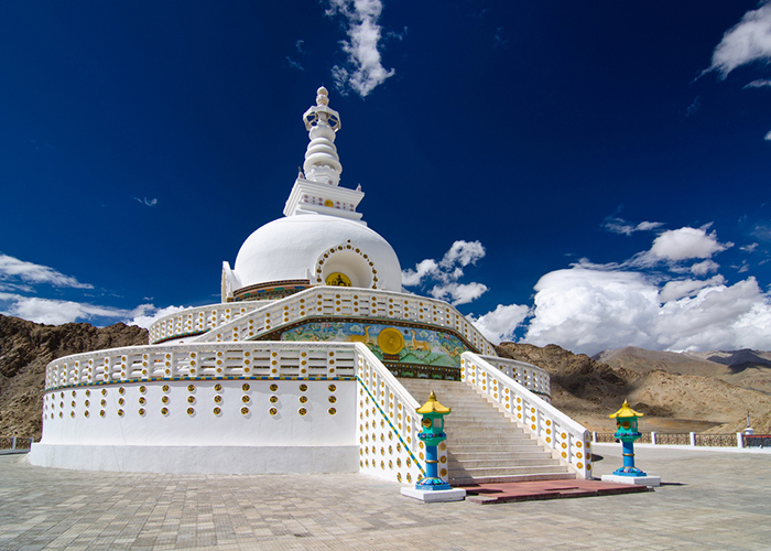 https://d3r8gwkgo0io6y.cloudfront.net/upload/NK/India-north-india-leh-ladakh-Shanti-Stupa-2.jpg
