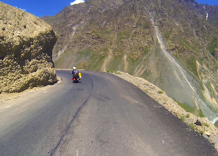 https://d3r8gwkgo0io6y.cloudfront.net/upload/NL/India-north-india-leh-ladakh-jispa-road-3.jpg