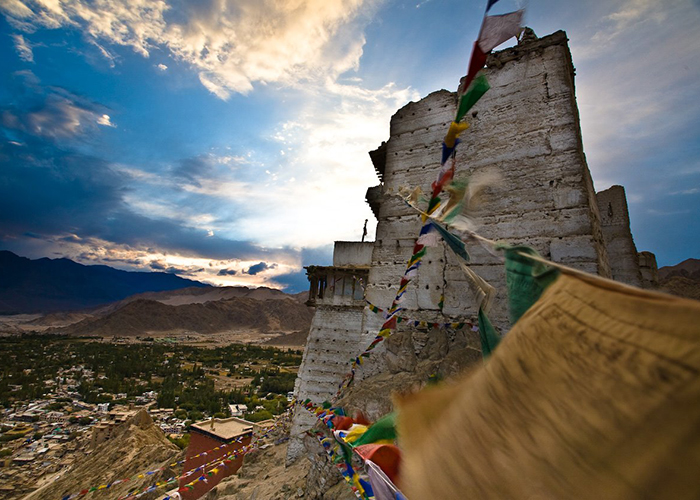 https://d3r8gwkgo0io6y.cloudfront.net/upload/NL/India-north-india-leh-ladakh-khardungla-pass-1.jpg