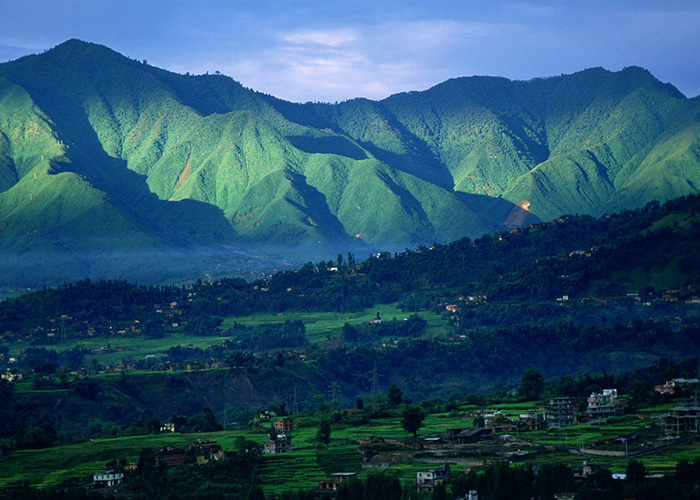 https://d3r8gwkgo0io6y.cloudfront.net/upload/NP/Nepal-Kathmandu-valley.jpg