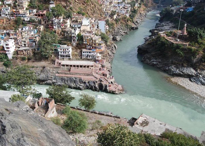 https://d3r8gwkgo0io6y.cloudfront.net/upload/OC/India-chardham-devprayag-2.jpg