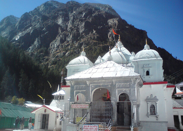 https://d3r8gwkgo0io6y.cloudfront.net/upload/OC/India-chardham-gangotri-2.jpg
