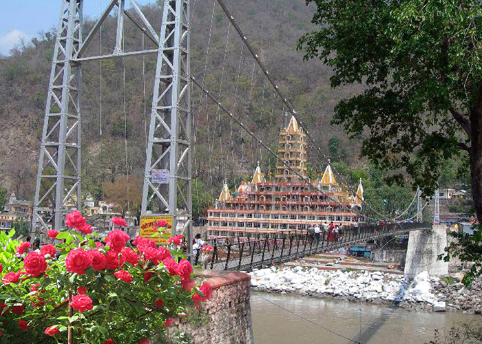 https://d3r8gwkgo0io6y.cloudfront.net/upload/OC/India-chardham-rishikesh-5.jpg
