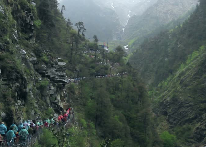 https://d3r8gwkgo0io6y.cloudfront.net/upload/OC/India-chardham-yamunotry-4.jpg