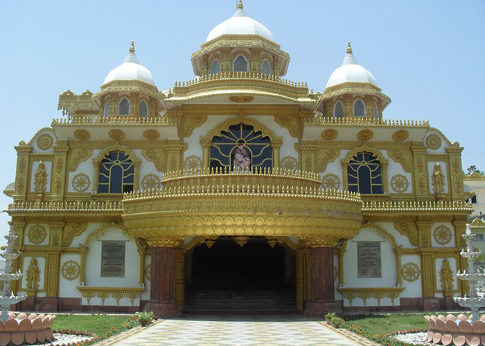 https://d3r8gwkgo0io6y.cloudfront.net/upload/OE/India-maharashtra-Aurangabad-shirdi-sai-temple-3.jpg