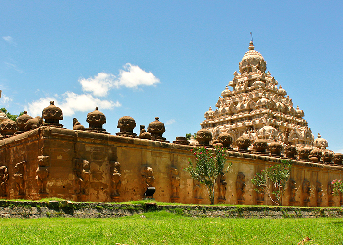 https://d3r8gwkgo0io6y.cloudfront.net/upload/OI/India-south-india-tamil-nadu-kanchipuram-temple-1.jpg
