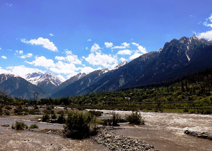 https://d3r8gwkgo0io6y.cloudfront.net/upload/ON/India-kashmir-SONMARGBALTAL-.jpg