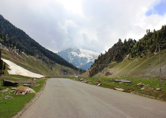 https://d3r8gwkgo0io6y.cloudfront.net/upload/ON/India-kashmir-sonmarg-9--.jpg