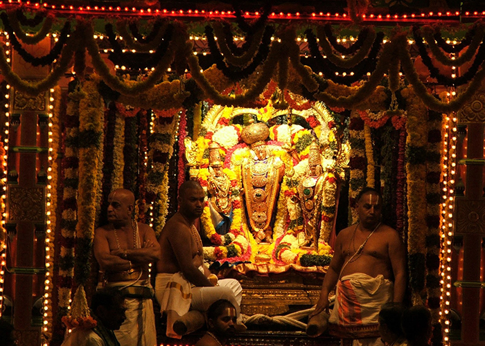https://d3r8gwkgo0io6y.cloudfront.net/upload/OO/India-south-india-andhra-pradesh-tirupati-balaji-picture-1.jpg