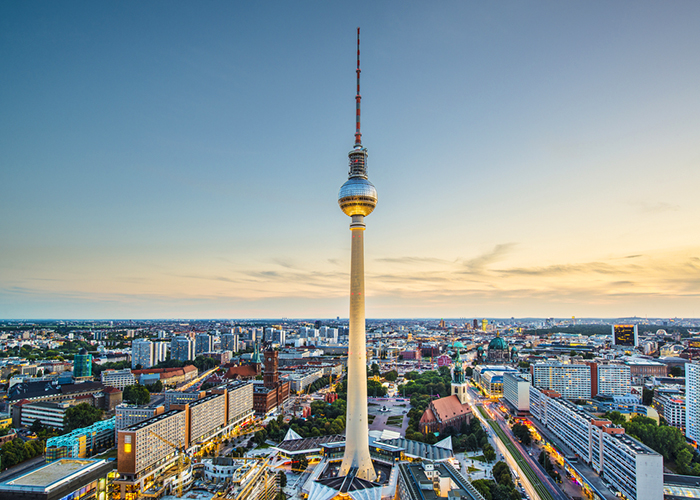 https://d3r8gwkgo0io6y.cloudfront.net/upload/PO/germany-franfurt--city-view-4.jpg