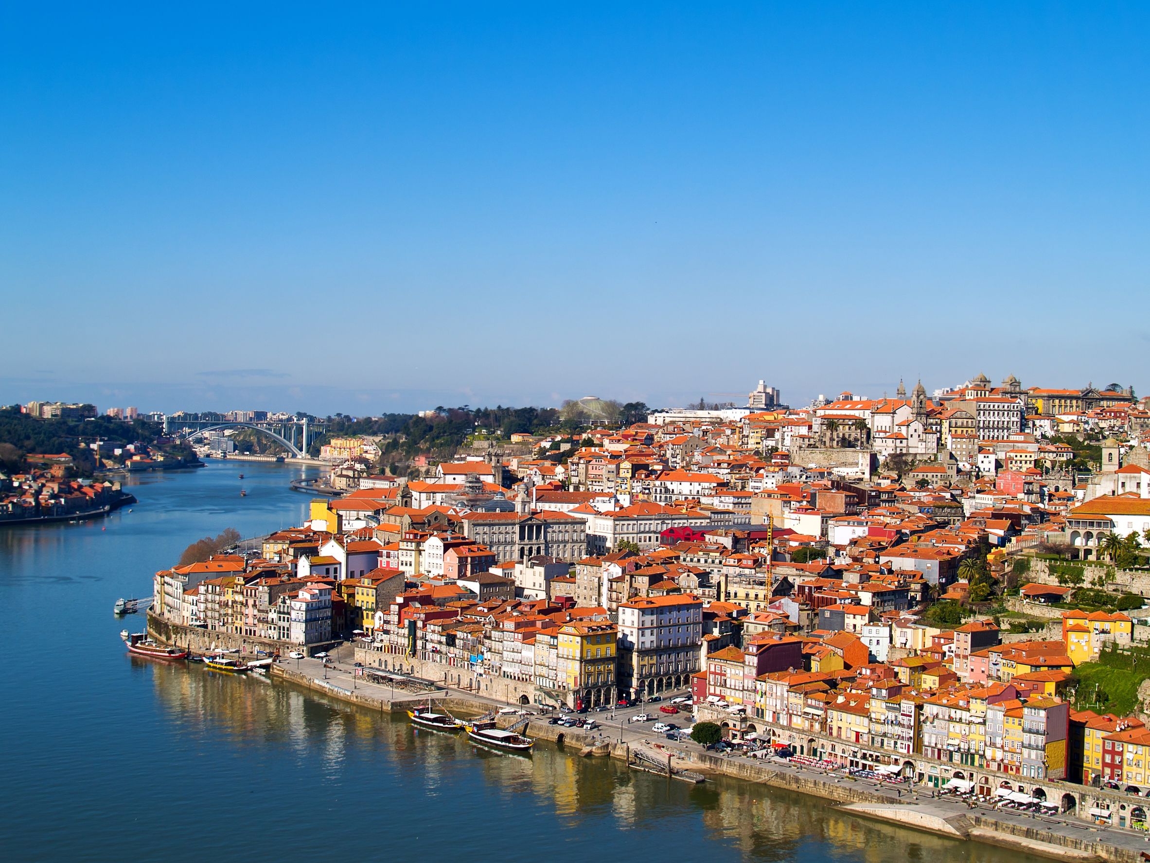 https://d3r8gwkgo0io6y.cloudfront.net/upload/Porto-Portugal.jpg
