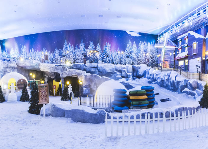 https://d3r8gwkgo0io6y.cloudfront.net/upload/Q2/malaysia-genting-highland-snow-world-1.jpg