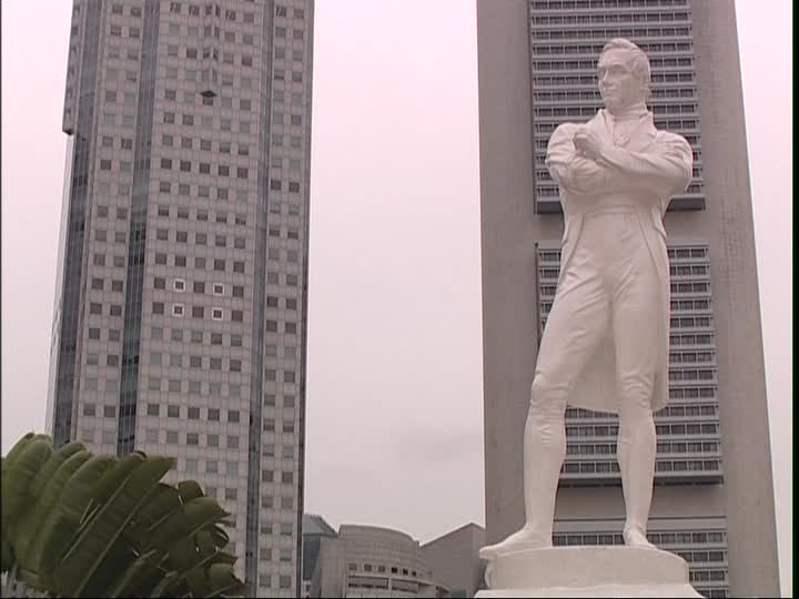 https://d3r8gwkgo0io6y.cloudfront.net/upload/Q8/Singapore-statue-raffel-1-.jpg