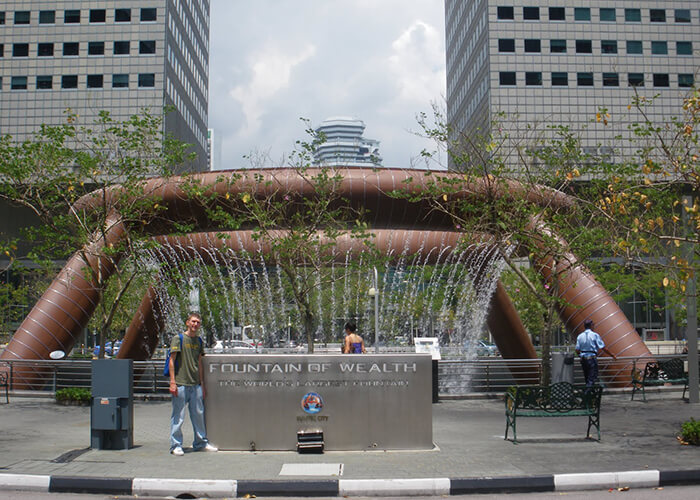 https://d3r8gwkgo0io6y.cloudfront.net/upload/Q8/singapore-fountain-of-wealth-1.jpg