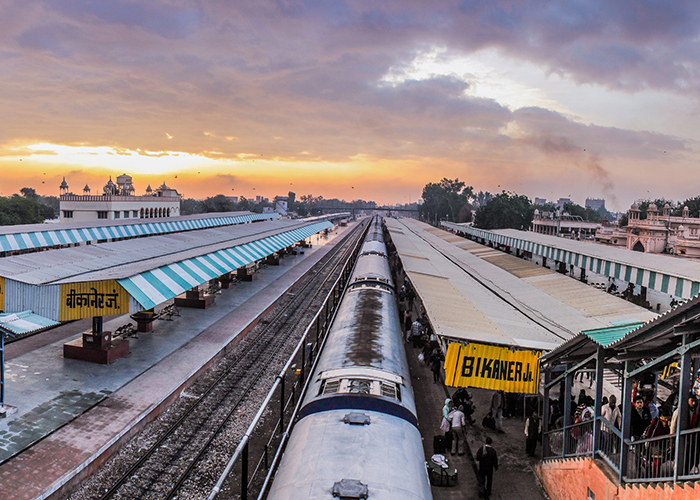 https://d3r8gwkgo0io6y.cloudfront.net/upload/R3/India-rajasthan-bikaner-station.jpg