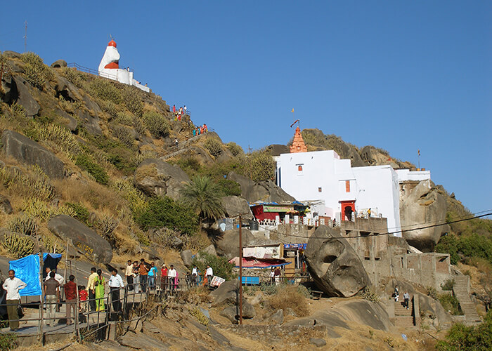 https://d3r8gwkgo0io6y.cloudfront.net/upload/R4/India-rajasthan-mount-abu-guru-shikhar.jpg