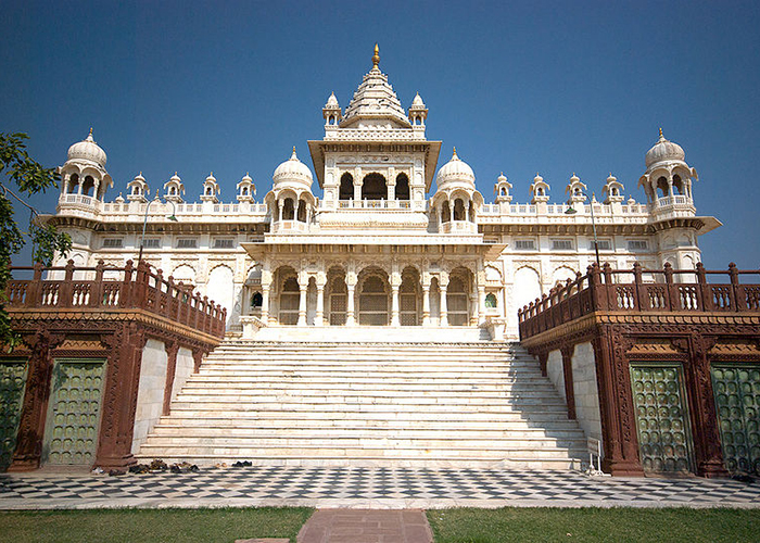 https://d3r8gwkgo0io6y.cloudfront.net/upload/RC/India-rajasthan-jodhpur-jaswant-thada-2.jpg