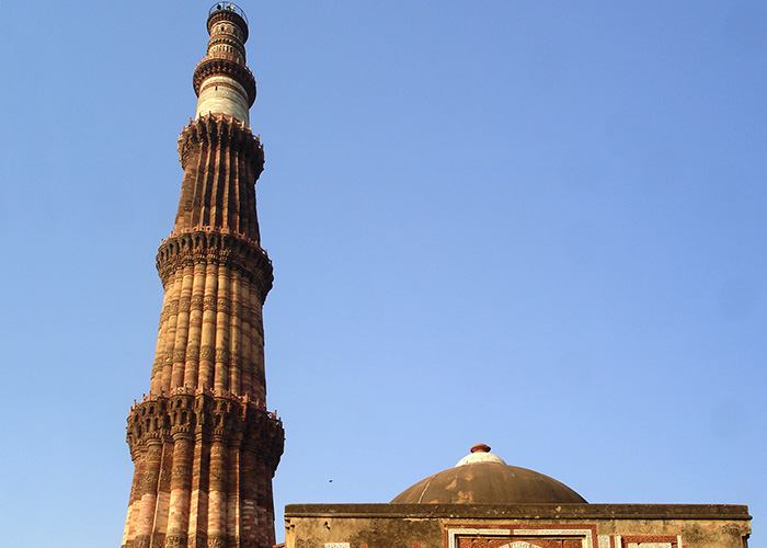 https://d3r8gwkgo0io6y.cloudfront.net/upload/RH/India-delhi-Qutab-Minar-.jpg