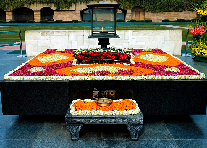 https://d3r8gwkgo0io6y.cloudfront.net/upload/RH/India-delhi-rajghat-2nd-oct.jpg