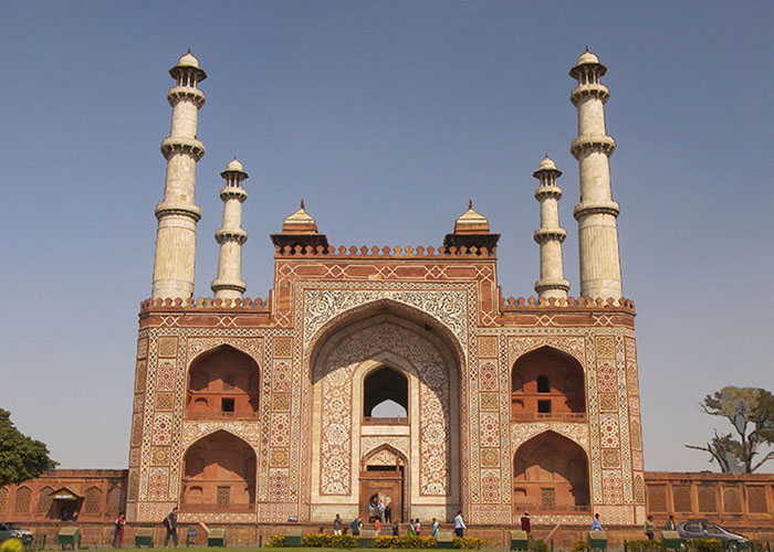 https://d3r8gwkgo0io6y.cloudfront.net/upload/RH/india-delhi-humayun-tomb.jpg