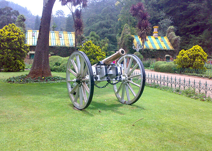 https://d3r8gwkgo0io6y.cloudfront.net/upload/SH/India-south-india-tamil-nadu-ooty-botanical-garden-1.jpg