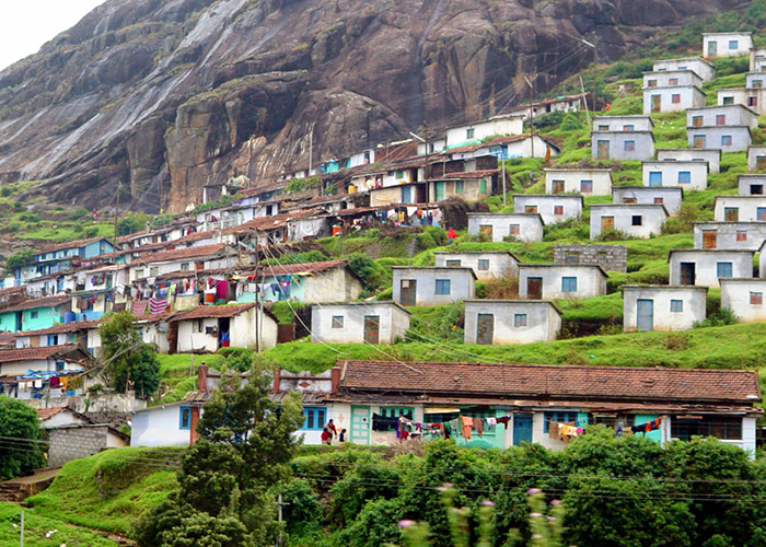 https://d3r8gwkgo0io6y.cloudfront.net/upload/SH/India-south-india-tamil-nadu-ooty-city-view-1.jpg