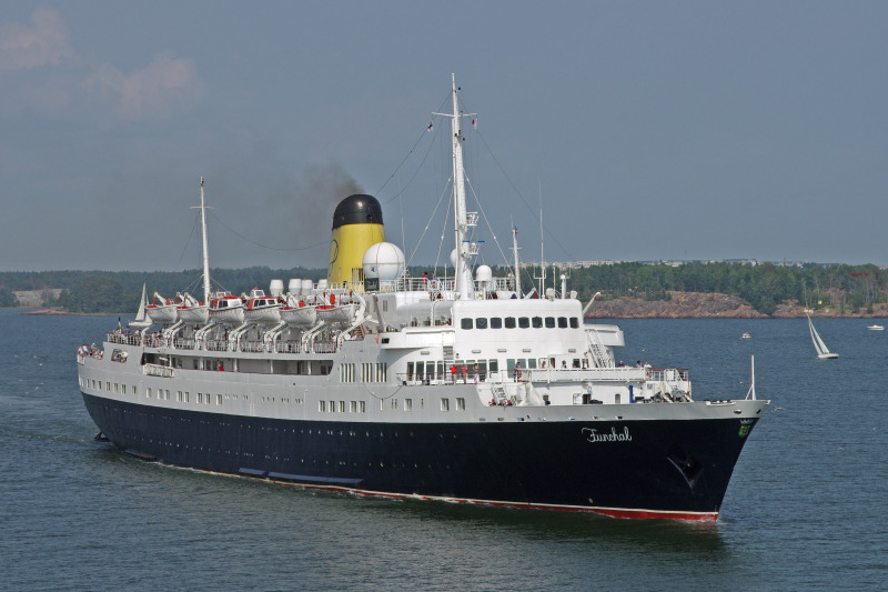 https://d3r8gwkgo0io6y.cloudfront.net/upload/SN/india-andaman-M-V-cruise.jpg