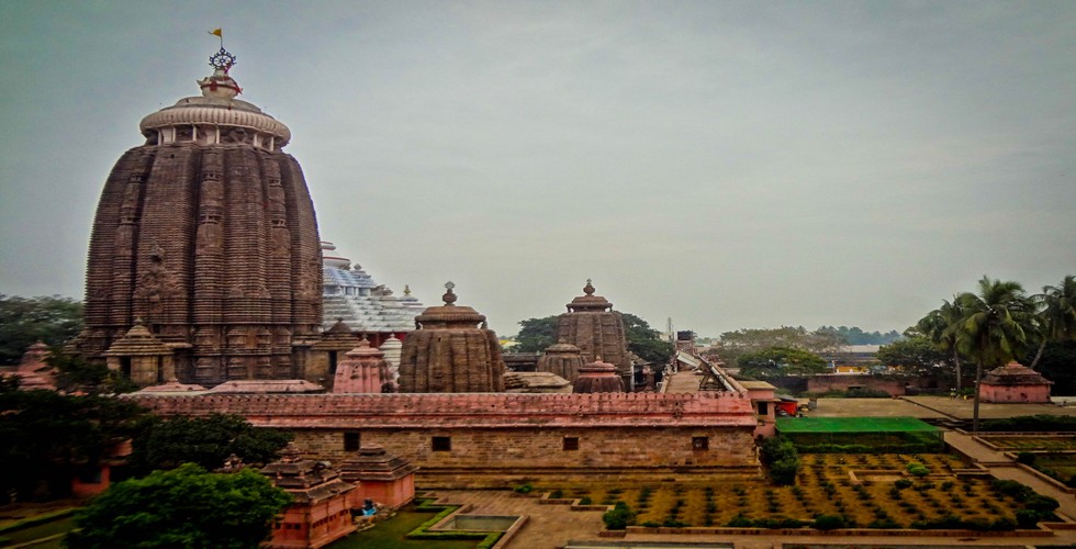 https://d3r8gwkgo0io6y.cloudfront.net/upload/Shri_Jagannath_Temple,Puri.jpg
