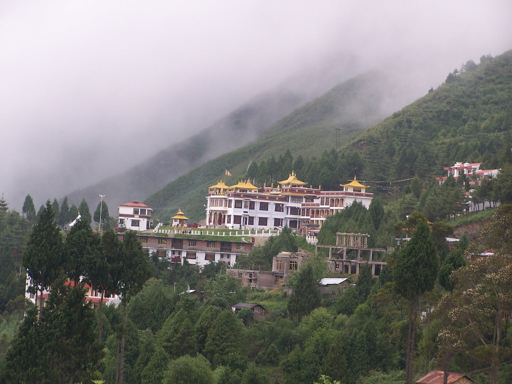 https://d3r8gwkgo0io6y.cloudfront.net/upload/Tawang.jpg