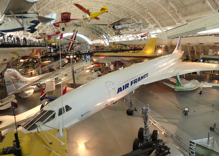 https://d3r8gwkgo0io6y.cloudfront.net/upload/U2/USA-washington-Smithsonian-Air-and-Space-museum.jpg
