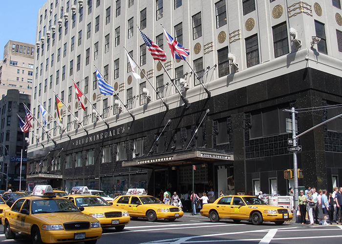 https://d3r8gwkgo0io6y.cloudfront.net/upload/U3/USA-new-york-5th-avenu-2.jpg
