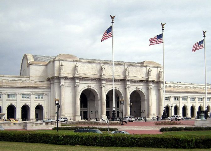 https://d3r8gwkgo0io6y.cloudfront.net/upload/U3/USA-washington-union-station.jpg