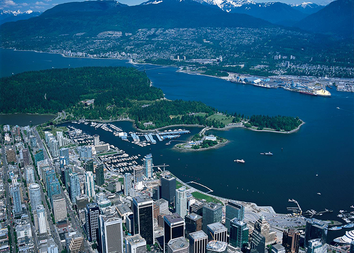 https://d3r8gwkgo0io6y.cloudfront.net/upload/UA/US-America-Alaska-vancouver-3.jpg