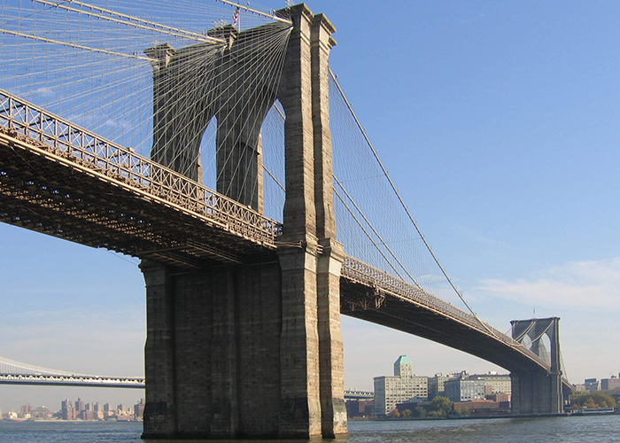 https://d3r8gwkgo0io6y.cloudfront.net/upload/UE/USA-new-york-Brooklyn-Bridge.jpg