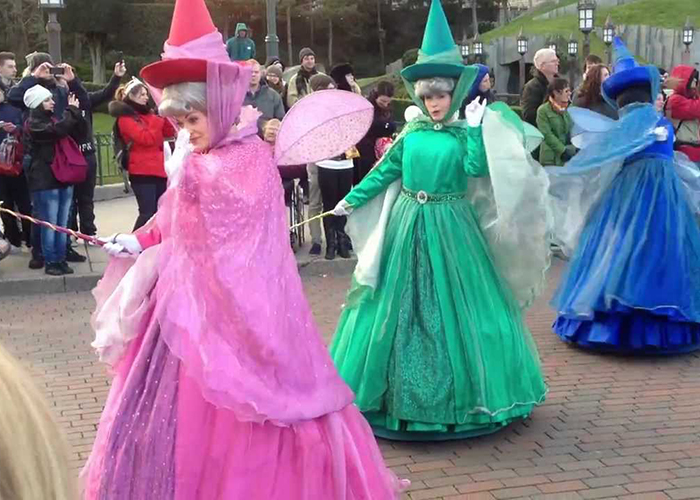https://d3r8gwkgo0io6y.cloudfront.net/upload/US/USA-Disneyland-6.jpg
