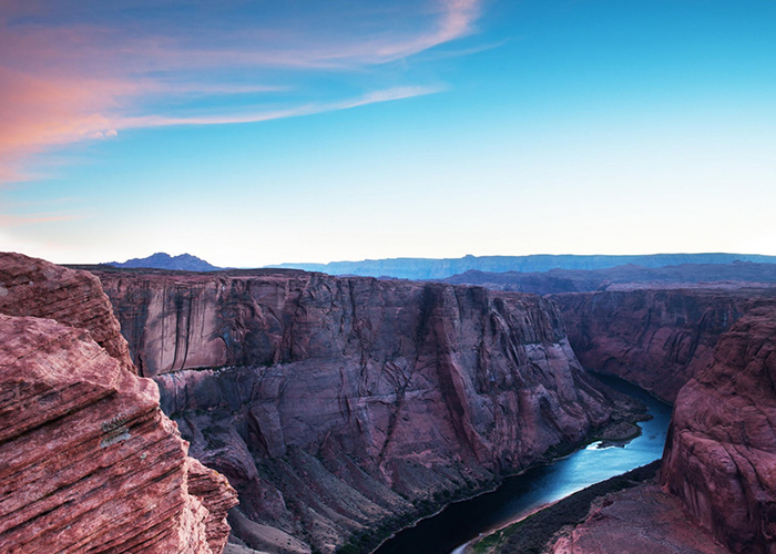 https://d3r8gwkgo0io6y.cloudfront.net/upload/US/USA-grand-canyon-7.jpg