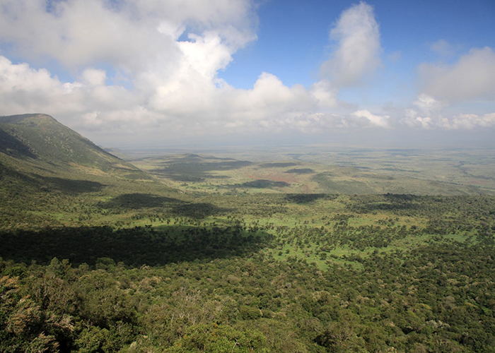https://d3r8gwkgo0io6y.cloudfront.net/upload/VK/africa-kenya-nairobi-rift-valley.jpg