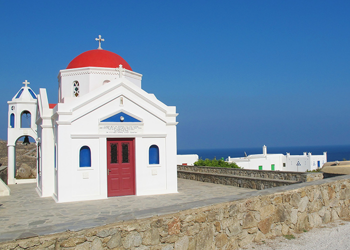 https://d3r8gwkgo0io6y.cloudfront.net/upload/ZG/greece-mykonos--chapples-1.jpg