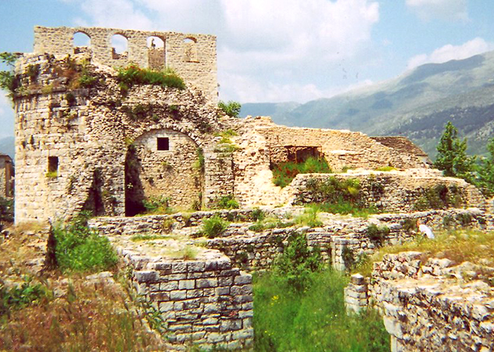 https://d3r8gwkgo0io6y.cloudfront.net/upload/ZG/greece-ruins-of--mycenae.jpg