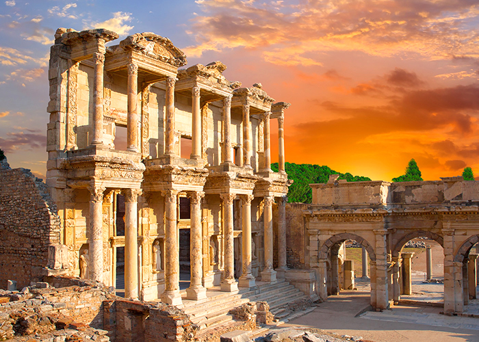 https://d3r8gwkgo0io6y.cloudfront.net/upload/ZG/turkey-ephesus--2.jpg