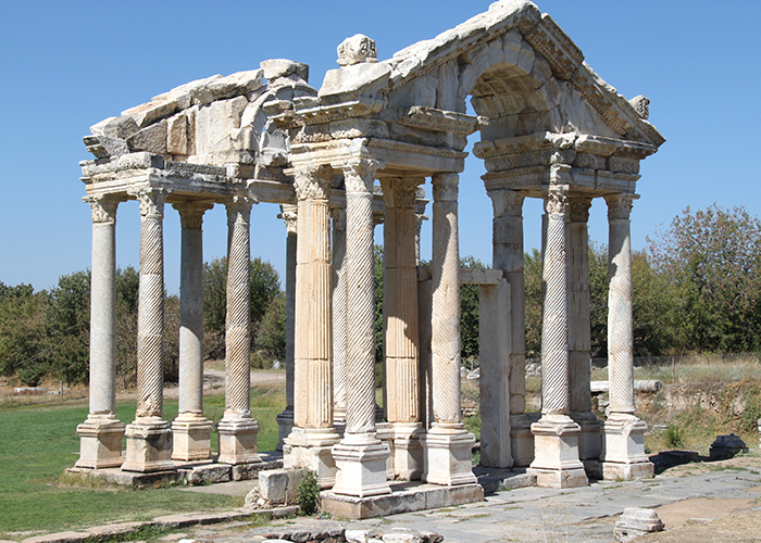 https://d3r8gwkgo0io6y.cloudfront.net/upload/ZG/turkey-ephesus--4.jpg