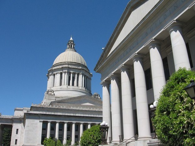 https://d3r8gwkgo0io6y.cloudfront.net/upload/capitol-parliament-buildings-usa-government_121-58062.jpg