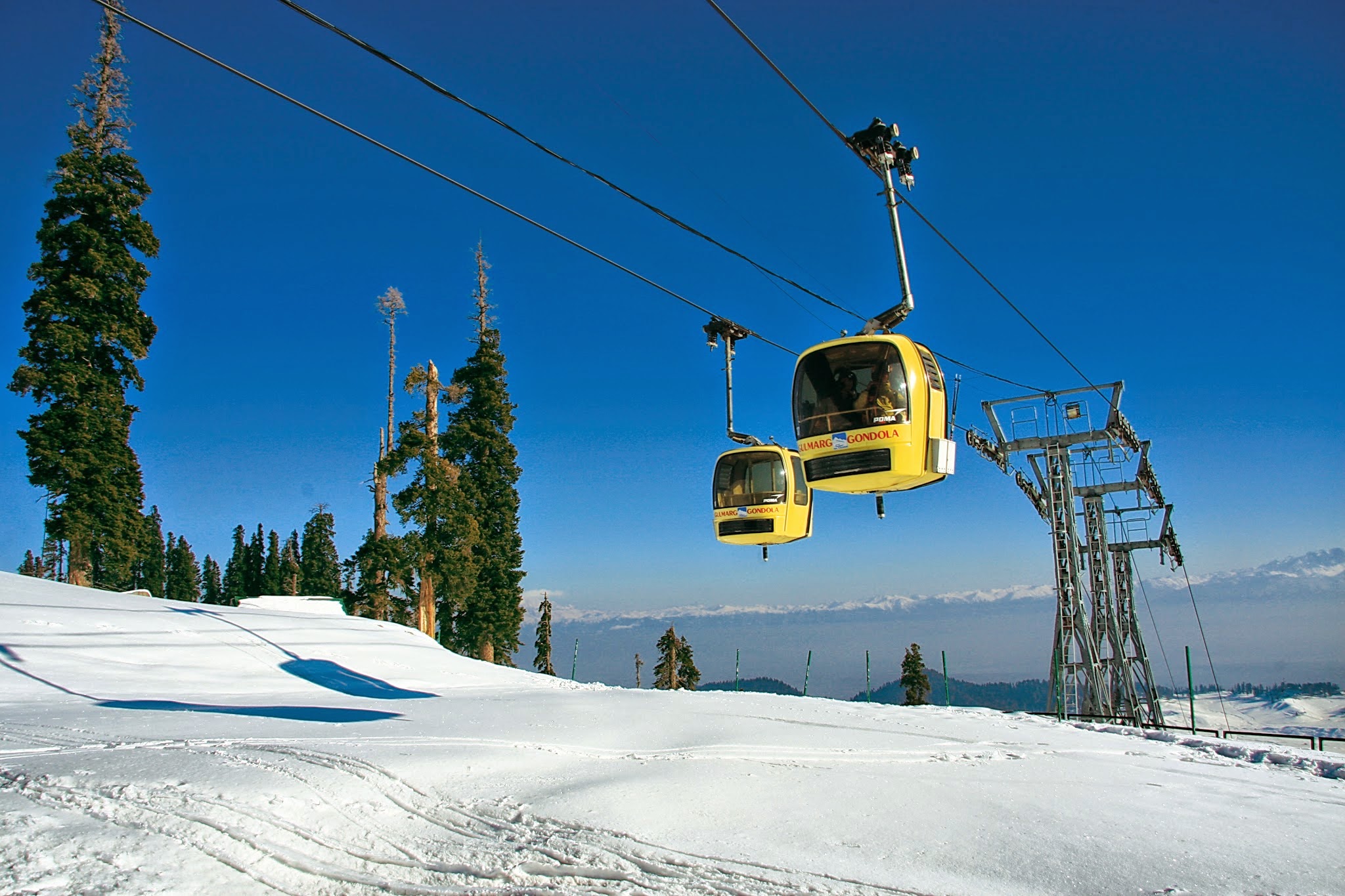 https://d3r8gwkgo0io6y.cloudfront.net/upload/gondola.jpg
