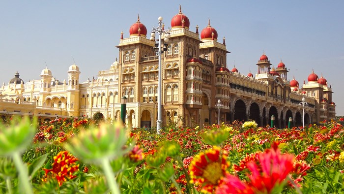 https://d3r8gwkgo0io6y.cloudfront.net/upload/images--Product--Product--Medium--bangalore_mysore_ooty_kodaikanal_6nights_7days.jpg